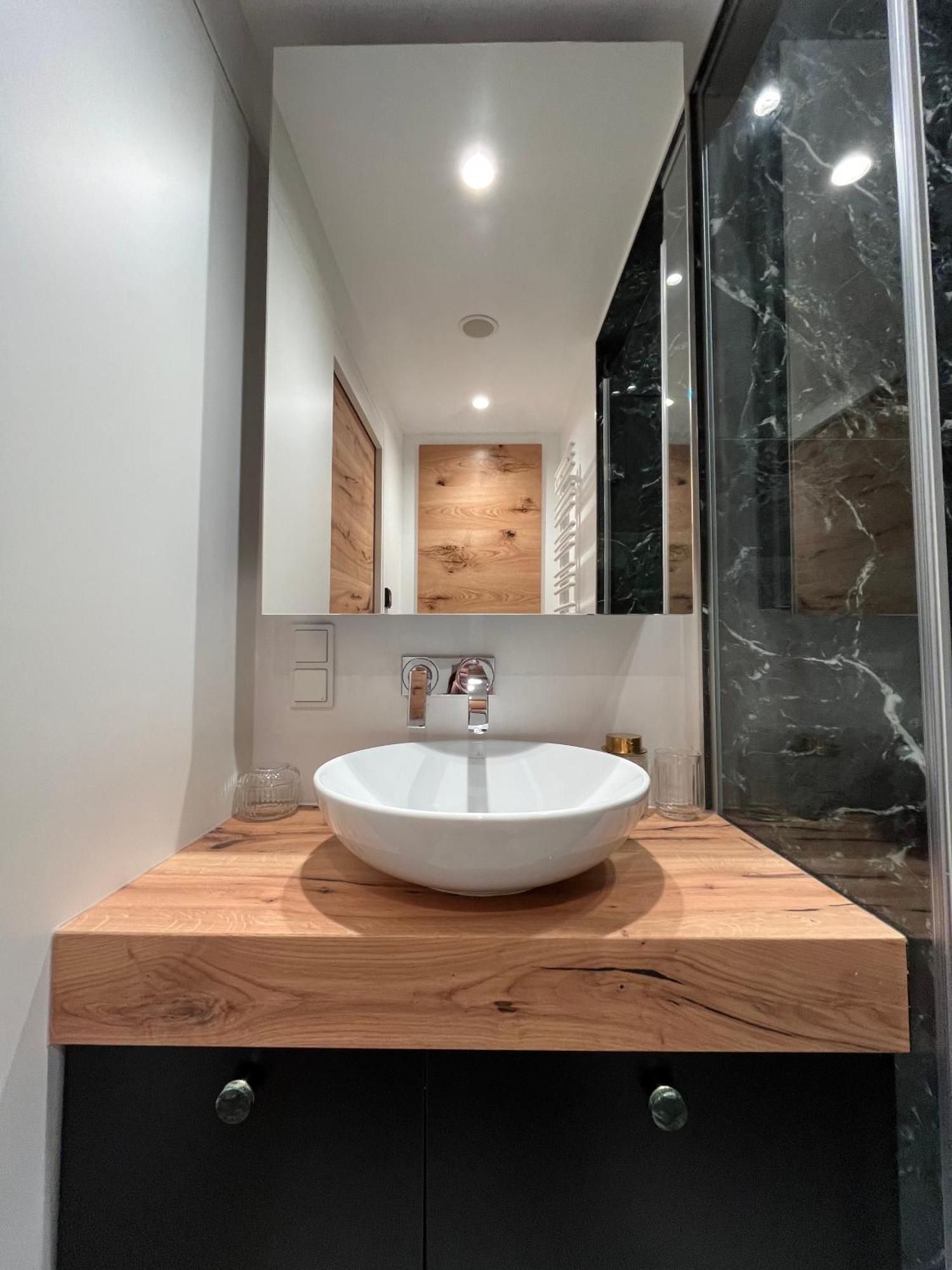 Luxurious One Room Apartment Near Schoenbrunn Palace Vienna Luaran gambar